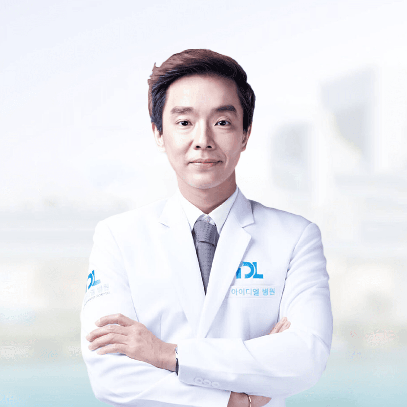 Dr.Chatpon Kongfeangfung, MD.