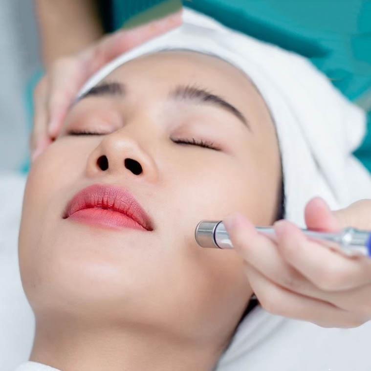 Service Thermage: Embrace Youthful Skin with Advanced Technology Image