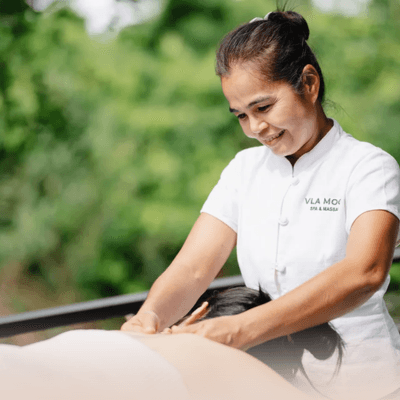 Service Aromatherapy Hot Oil & Hot Stone Compress Image